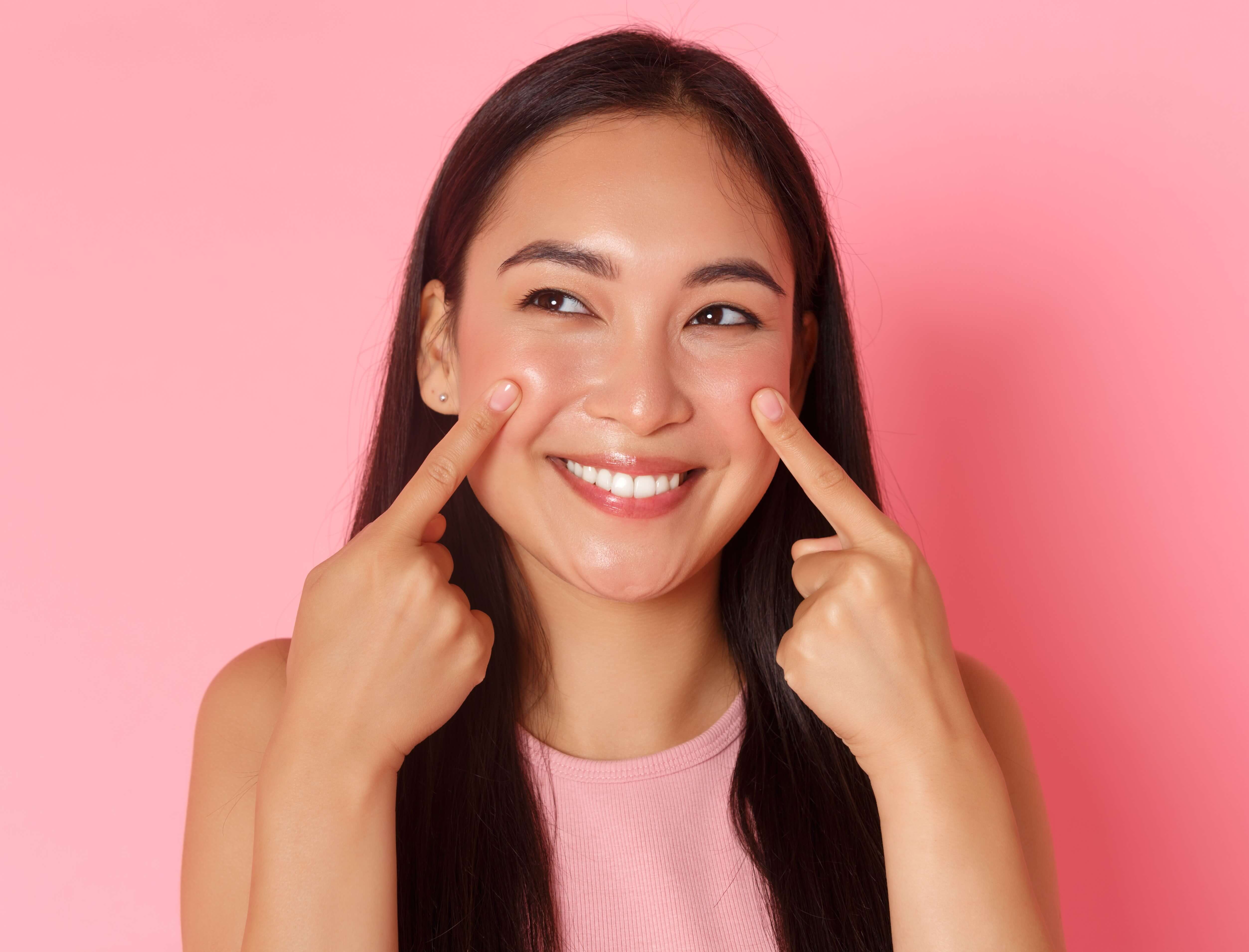 <a href="https://www.freepik.com/free-photo/beauty-fashion-lifestyle-concept-closeup-silly-cute-adorable-asian-girl-poking-her-cheeks_16779279.htm#query=asian%20women%20healthy%20skin&position=5&from_view=search&track=ais">Image by benzoix</a> on Freepik